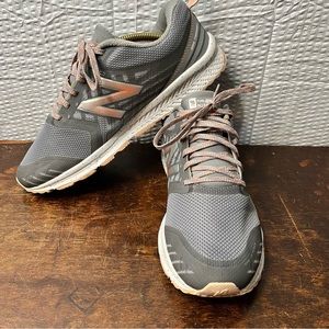 New Balance FuelCore NITREL Trail Grey Running Shoes Size 10